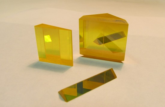 ZnSe prisms, ZnSe IR optics